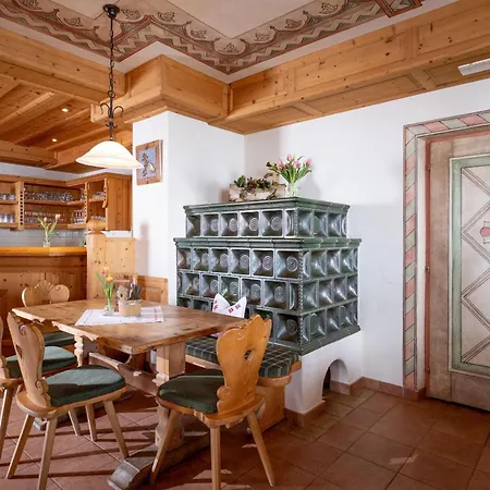 Berggasthof Geislerhof *