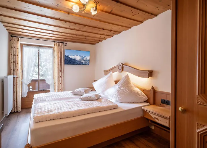 Berggasthof Geislerhof Homestay