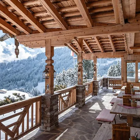 ホームステイ Berggasthof Geislerhof